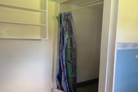 Photo of property in 20 Sullivan Avenue, Mangere Bridge, Auckland, 2022