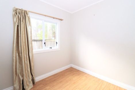 Photo of property in 139 Bucklands Beach Road, Bucklands Beach, Auckland, 2012