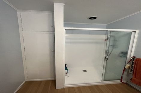 Photo of property in 2/8a Islington Street, Trentham, Upper Hutt, 5018