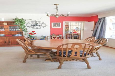 Photo of property in 40 Read Street, Levin, 5510