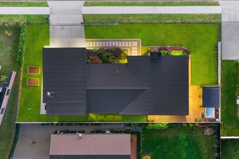 Photo of property in 77 Vogel Street, Cambridge, 3434