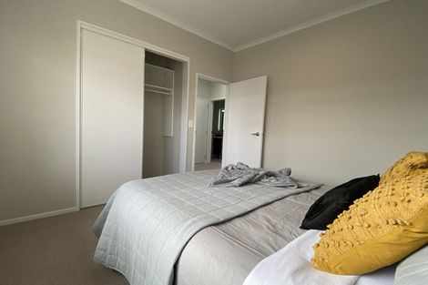 Photo of property in 2 Toka Lane, Red Beach, 0932