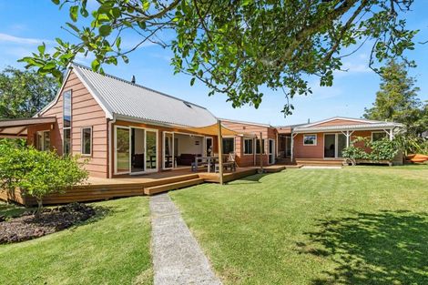 Photo of property in 45 Te Maika Road, Ngunguru, Whangarei, 0173