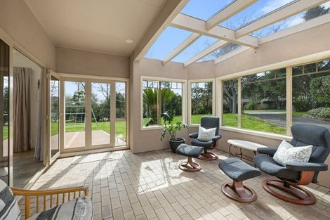 Photo of property in 26 Shelter Grove, Frankleigh Park, New Plymouth, 4310