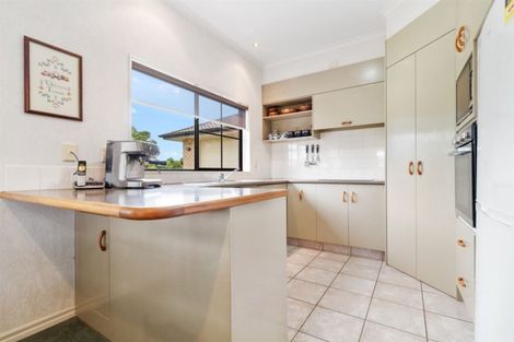 Photo of property in 11 Kopu Drive, Pyes Pa, Tauranga, 3112