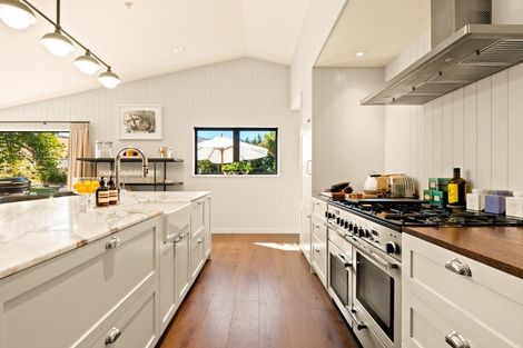 Photo of property in 38 Station Rise, Dalefield, Queenstown, 9371