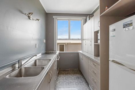 Photo of property in 9 Mount View Place, Spotswood, New Plymouth, 4310