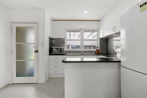 Photo of property in 13 Albion Place, Papakura, 2110