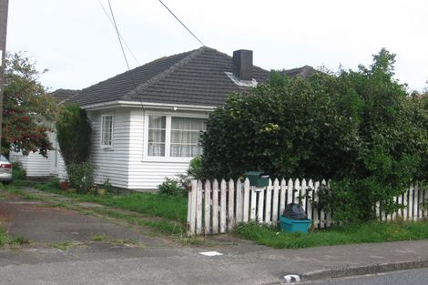 Photo of property in 35 Brasell Street, Fairfield, Lower Hutt, 5011