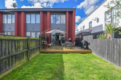 Photo of property in 14 Dignity Street, Papakura, 2110