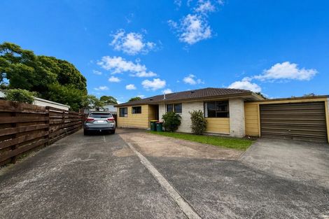 Photo of property in 2/319 Roscommon Road, Clendon Park, Auckland, 2103