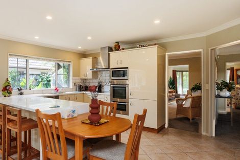 Photo of property in 10 Pastoral Lane, Hokowhitu, Palmerston North, 4410