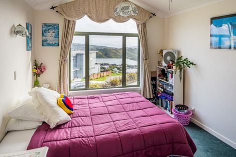 Photo of property in 4 Seascape View, Paremata, Porirua, 5024