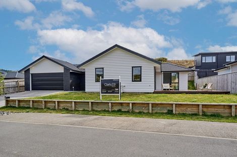 Photo of property in 48 Schooner Drive, Whitby, Porirua, 5024