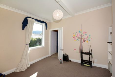 Photo of property in 75 Walton Street, Kaikorai, Dunedin, 9010