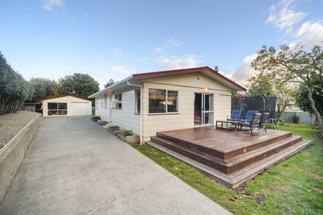 Photo of property in 15 Racecourse Road, Awapuni, Palmerston North, 4412