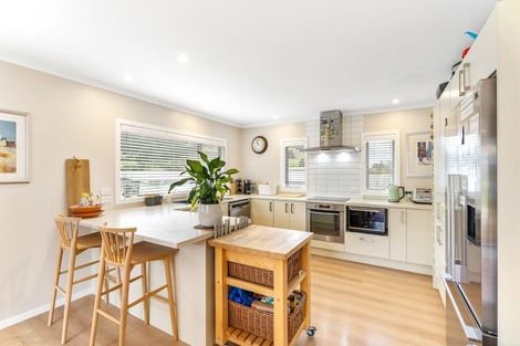 Photo of property in 6 Glendermid Close, Sawyers Bay, Port Chalmers, 9023