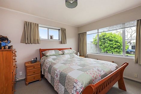 Photo of property in 17 Surrey Street, Taradale, Napier, 4112