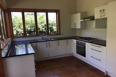 Photo of property in 19 Reimers Avenue, Mount Eden, Auckland, 1024