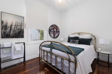 Photo of property in 1/86 Birkenhead Avenue, Birkenhead, Auckland, 0626