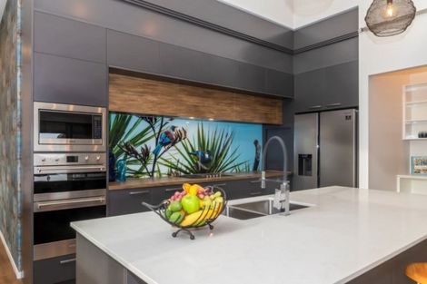 Photo of property in 6a Roto Street, Westown, New Plymouth, 4310