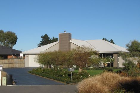 Photo of property in 8 Nautilus Place, Spencerville, Christchurch, 8083