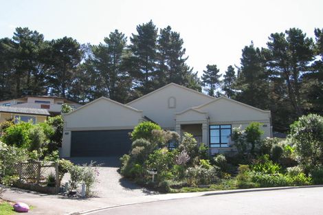 Photo of property in 32 Langana Avenue, Browns Bay, Auckland, 0630