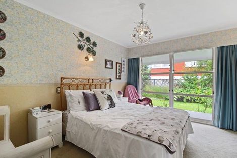 Photo of property in 27 Samuel Place, Queenwood, Hamilton, 3210