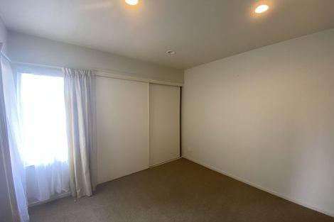 Photo of property in 5 Mt Lebanon Lane, Henderson, Auckland, 0612