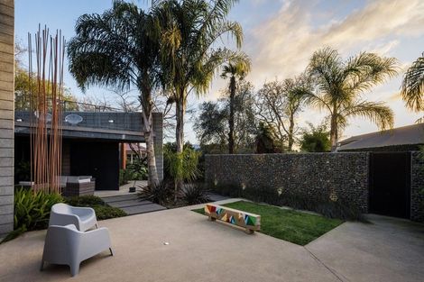 Photo of property in 30 Thornton Road, Cambridge, 3434