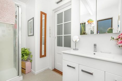 Photo of property in 1271a Dominion Extension, Mount Roskill, Auckland, 1041