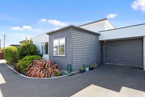 Photo of property in 3/31 Grantley Street, New Brighton, Christchurch, 8083