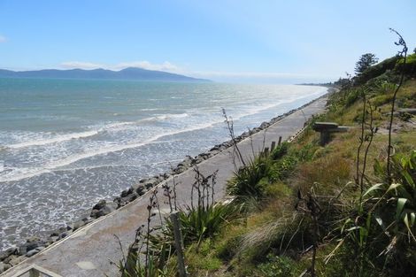 Photo of property in 74 The Esplanade, Raumati South, Paraparaumu, 5032
