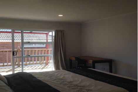 Photo of property in 8 Myers Road, Manurewa East, Auckland, 2102