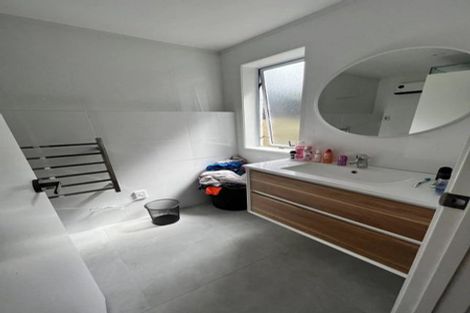 Photo of property in 14 Cloverly Crescent, Campbells Bay, Auckland, 0630