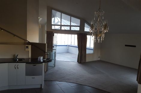 Photo of property in 7 Milton Road, Bluff Hill, Napier, 4110