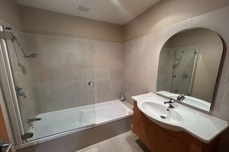 Photo of property in 142 Warren Street, Wanaka, 9305