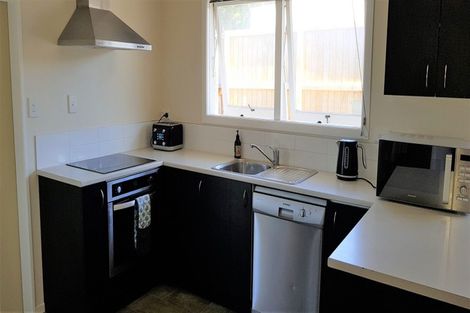 Photo of property in 18 Tonkin Drive, Sunnynook, Auckland, 0620