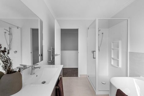 Photo of property in 1 Paapaakiri Loop, Takanini, 2112