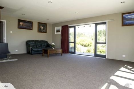 Photo of property in 12 Criffel Place, Luggate, Cromwell, 9383