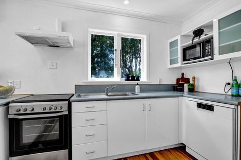 Photo of property in 76b South Road, Blagdon, New Plymouth, 4310