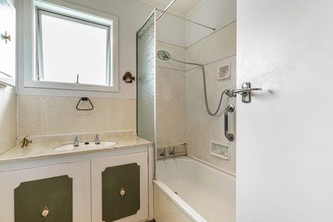 Photo of property in 5 Cotton Place, Opaheke, Papakura, 2113