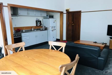 Photo of property in 16 Toru Street, Lyall Bay, Wellington, 6022