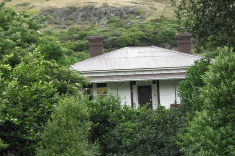 Photo of property in 25 Port Hills Road, Heathcote Valley, Christchurch, 8022