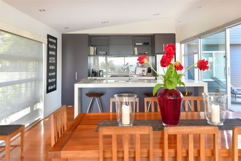 Photo of property in 9a Brown Street, Manly, Whangaparaoa, 0930