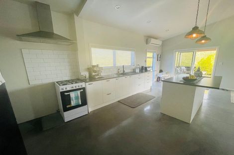 Photo of property in 48 Binns Road, Karioitahi, Waiuku, 2683