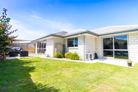 Photo of property in 15 Gregson Drive, Huntly, 3700