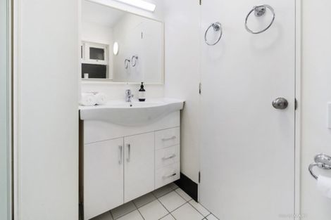 Photo of property in Parkland Flats, 1/51 Adams Terrace, Kelburn, Wellington, 6021