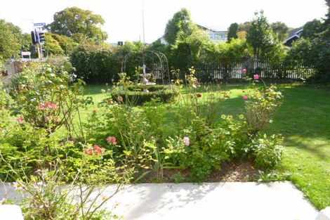 Photo of property in 34 Straven Road, Riccarton, Christchurch, 8011