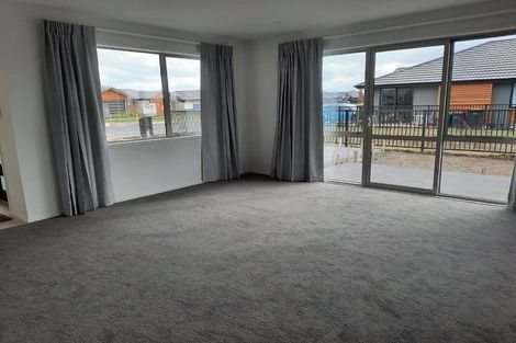 Photo of property in 322 Halswell Junction Road, Halswell, Christchurch, 8025